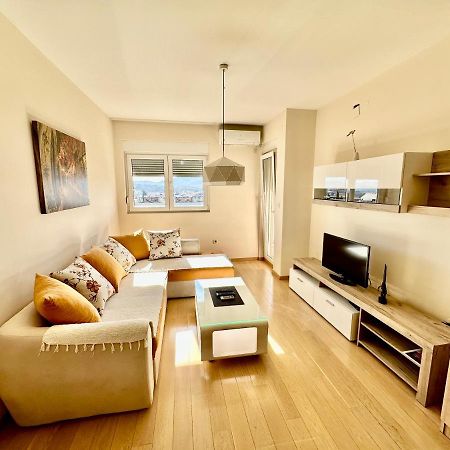 Fanky City Apartments Podgorica Bagian luar foto
