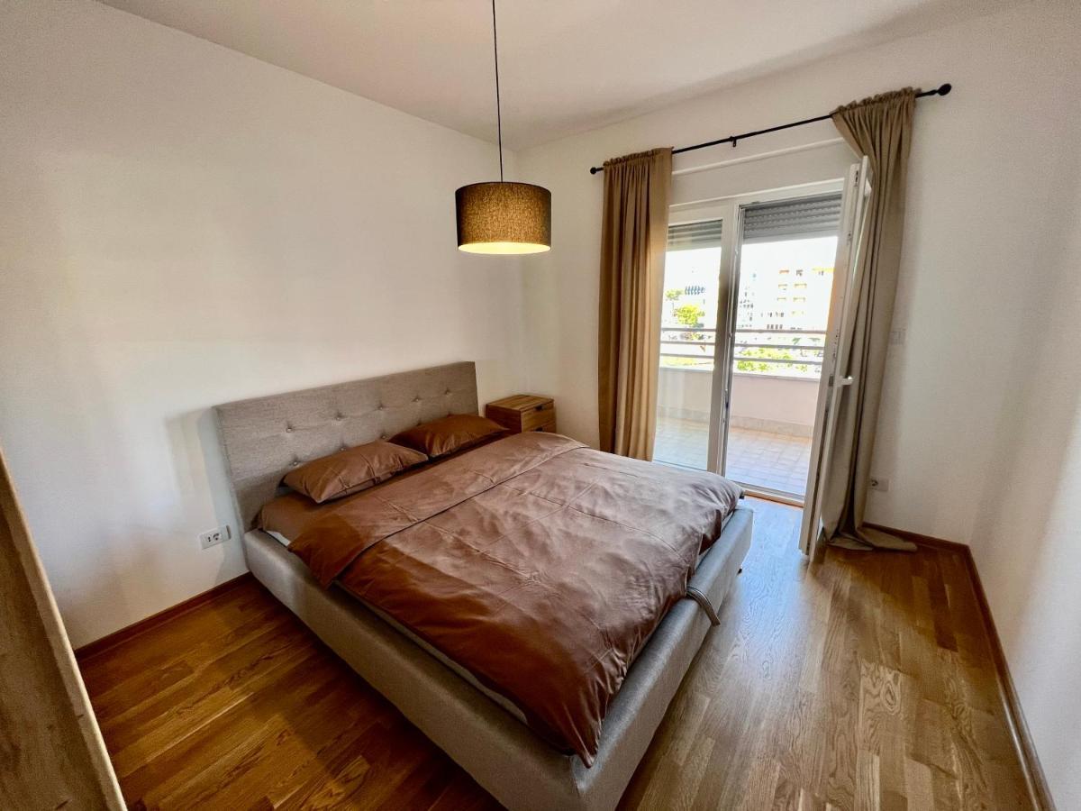 Fanky City Apartments Podgorica Bagian luar foto